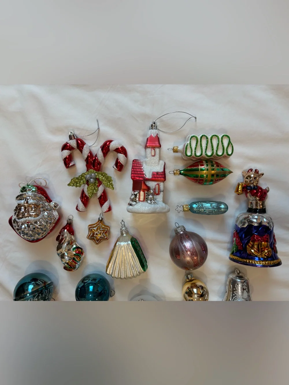 Unbranded lot 21